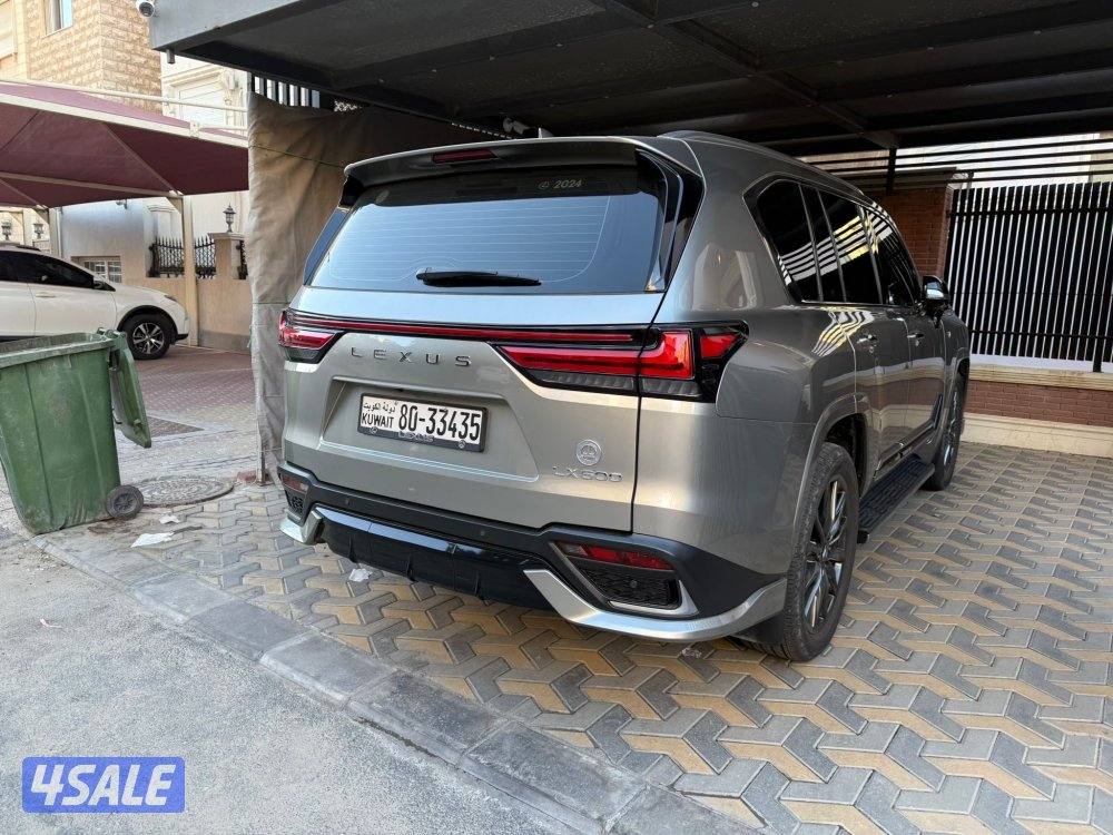 للبيع جيب لكزس lx500 f sport3