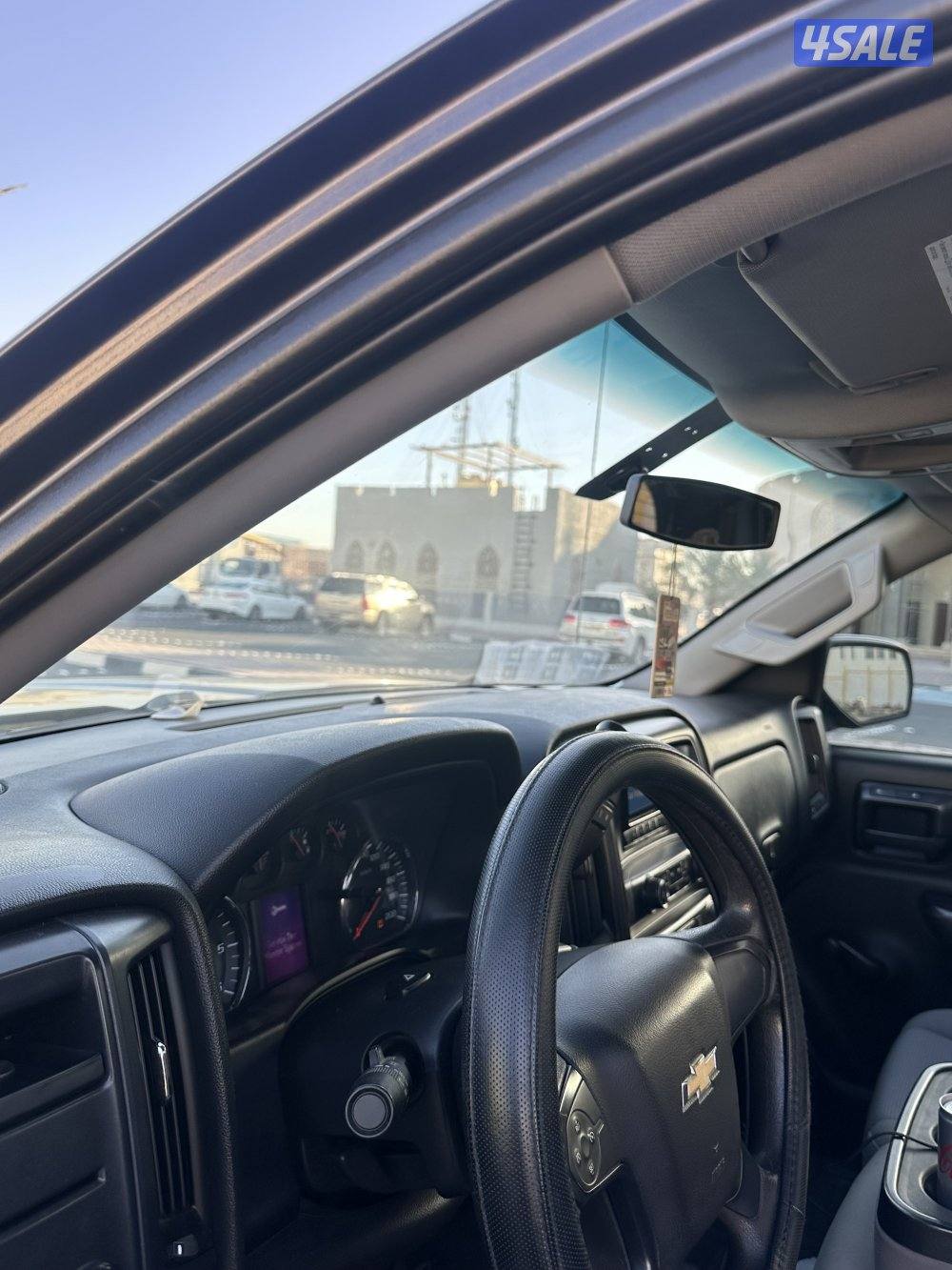 للبيع سلفرادو دبل قير ارضي5