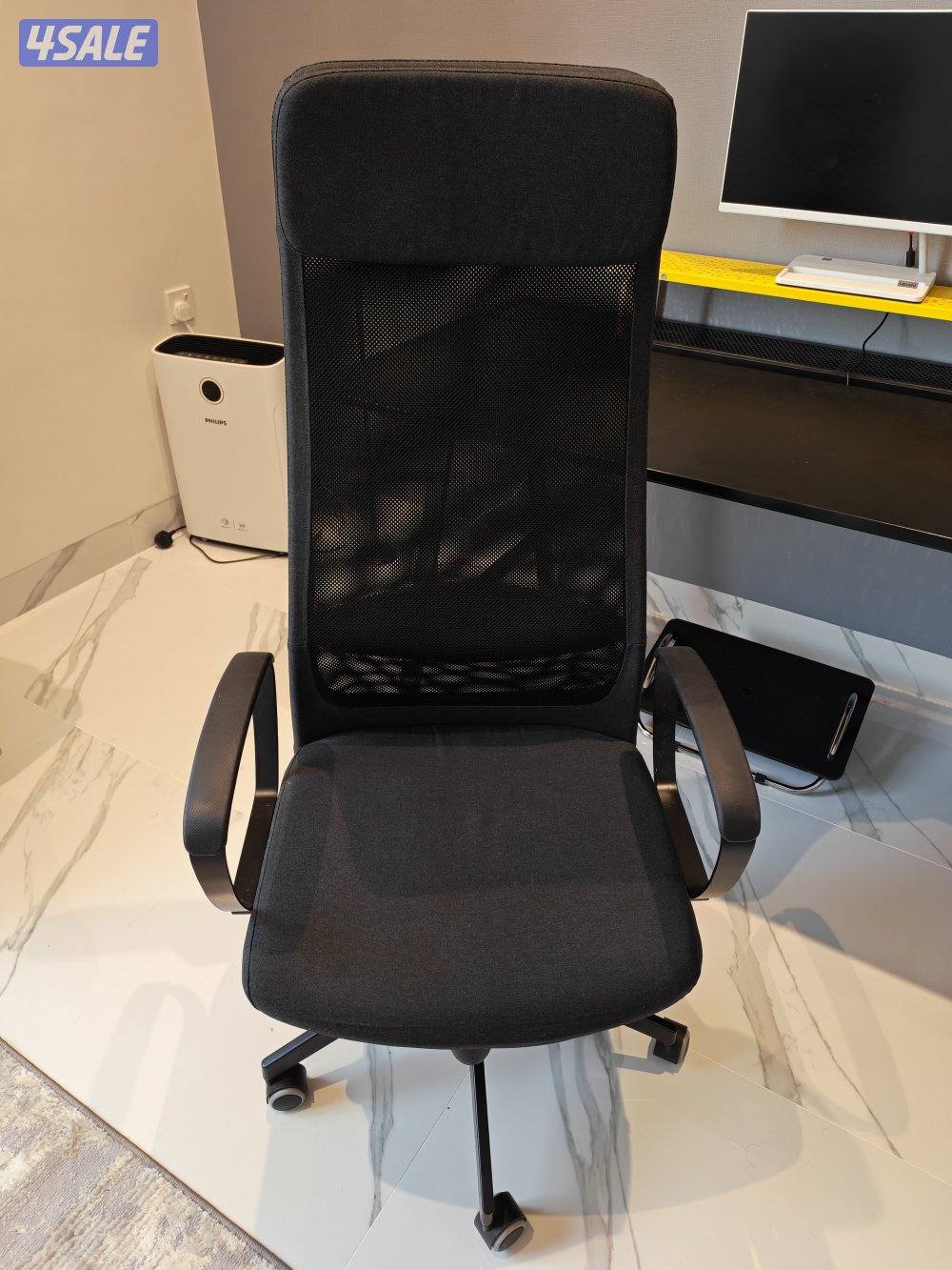 Gaming Desk from iKea + Chair1