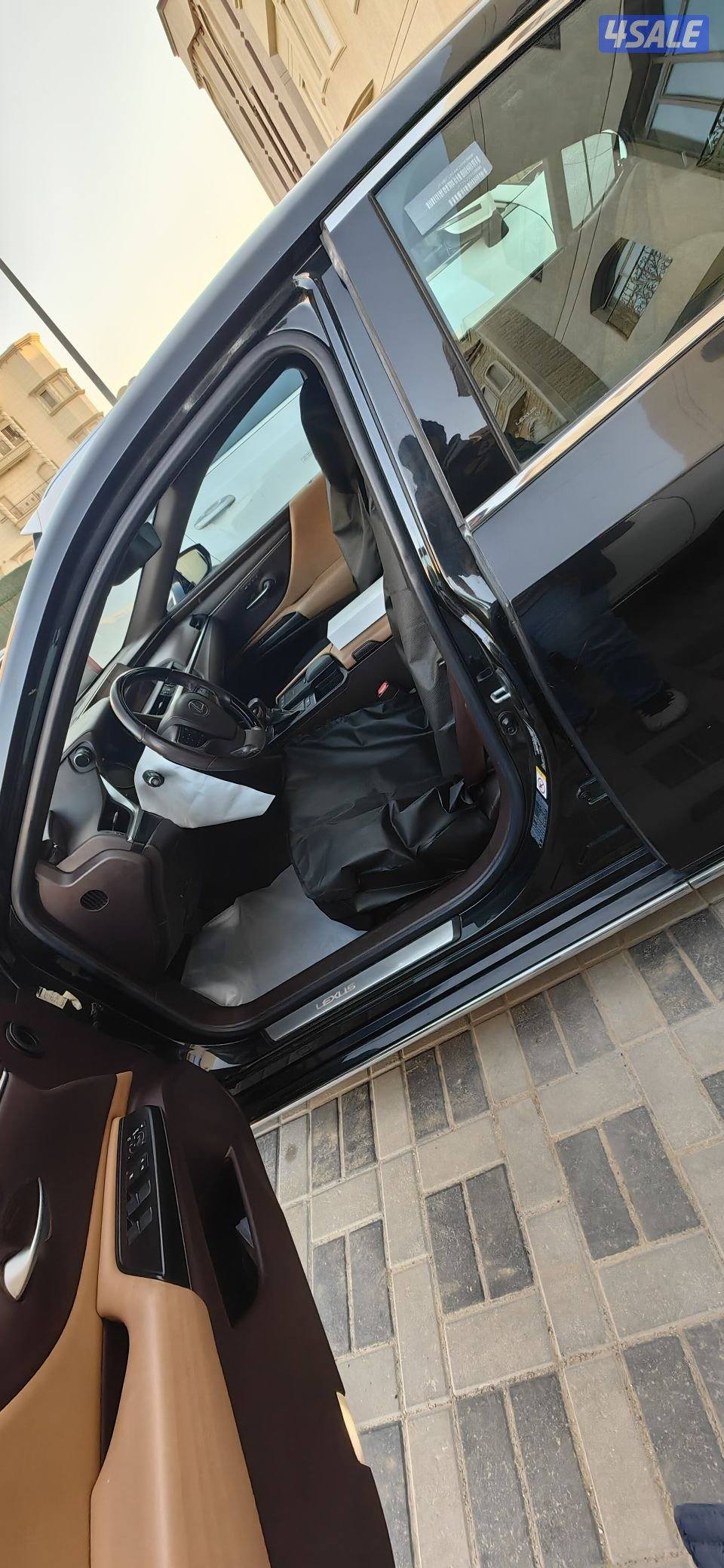 لكزس ٢٠١٩ es350 قابل للمساومه بالمعقول2