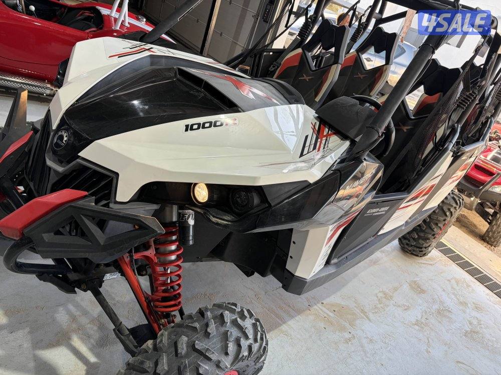 Can Am 1000r maverick max xrs0
