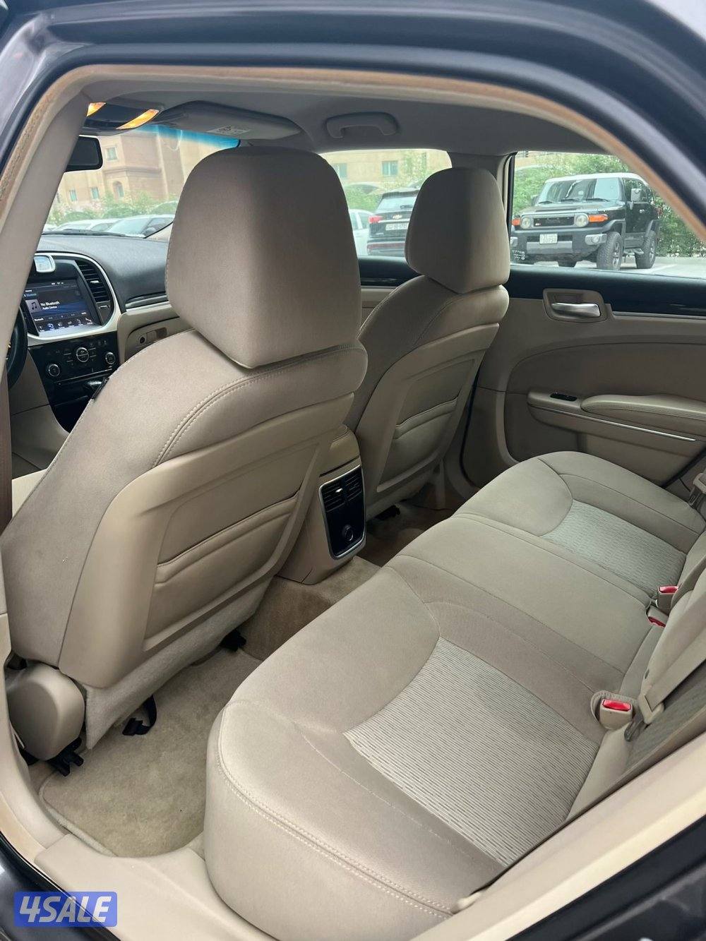 للبيع كريزلر C3006