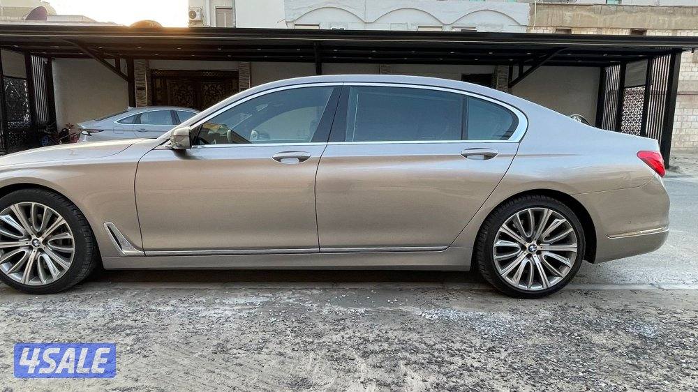 للبيع  او للبدل مع جيب بي ام 740 Il3