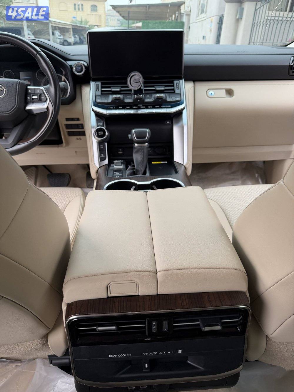 لاندكروزر AeroS Twin Turbo3