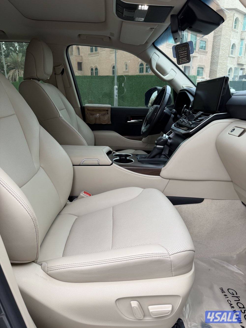 لاندكروزر AeroS Twin Turbo4