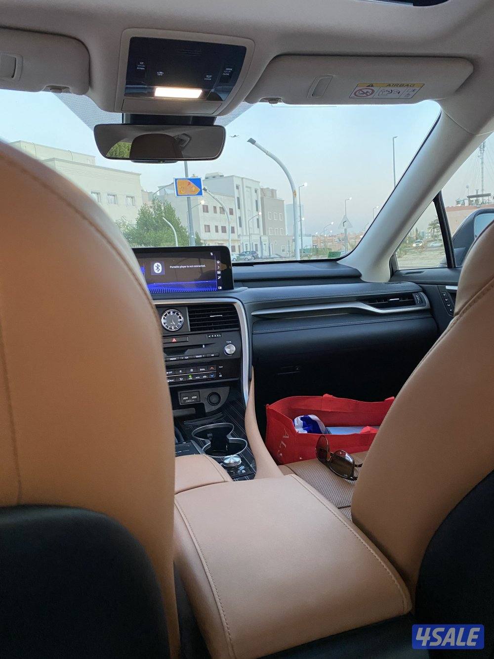 لكزس الفئة الأولى كامل مواصفات RX 20215