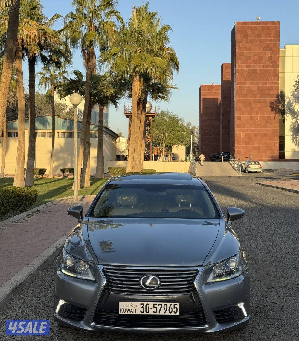 للبيع لكزس LS460 موديل 20157