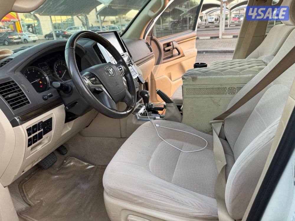 للبيع لاندكروزر 2019 قراند تورنق شرط الفحص ماشي 187 الف سيرفس منتظم با7