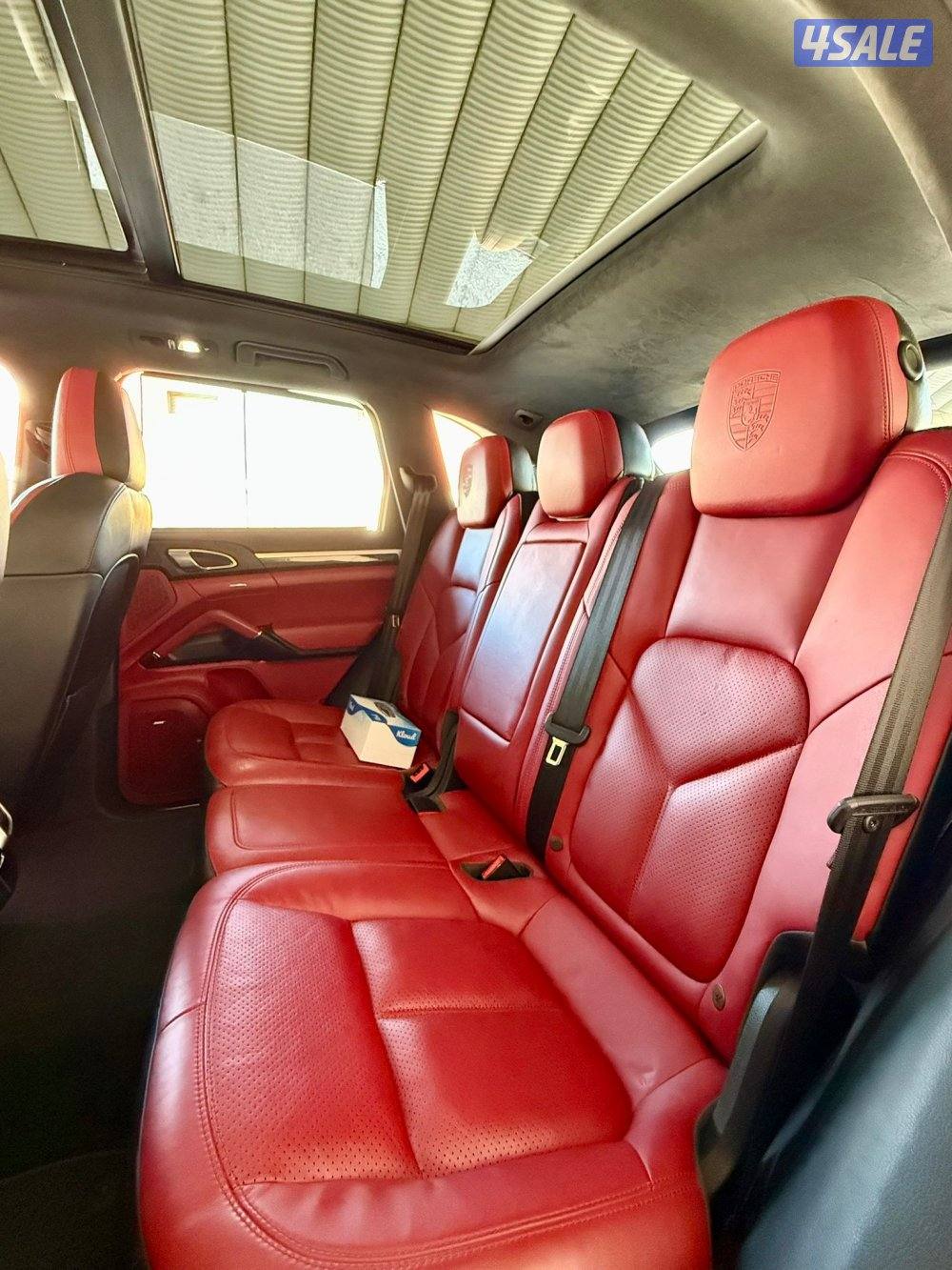 بورش كايين GTS ماشي 70 ألف موديل 20166