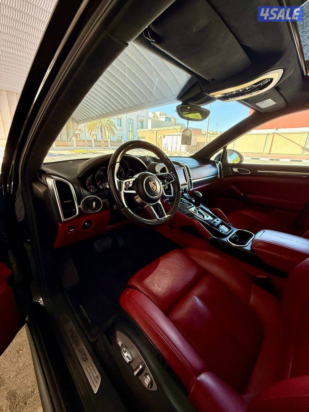 بورش كايين GTS ماشي 70 ألف موديل 20169