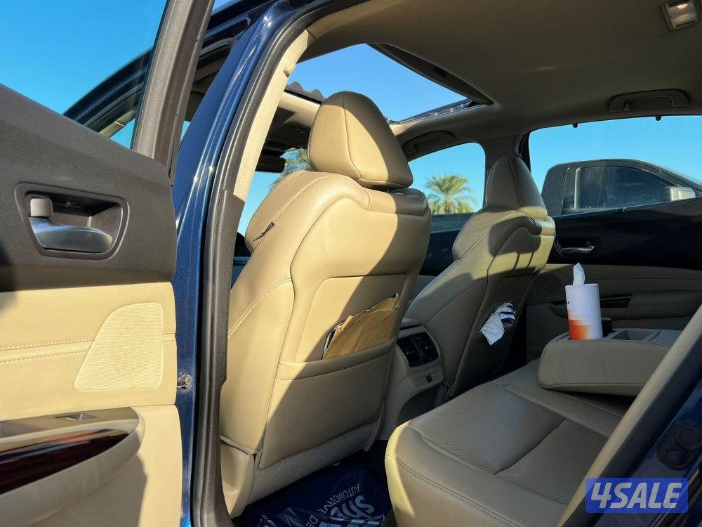 اكورا TLX 20151