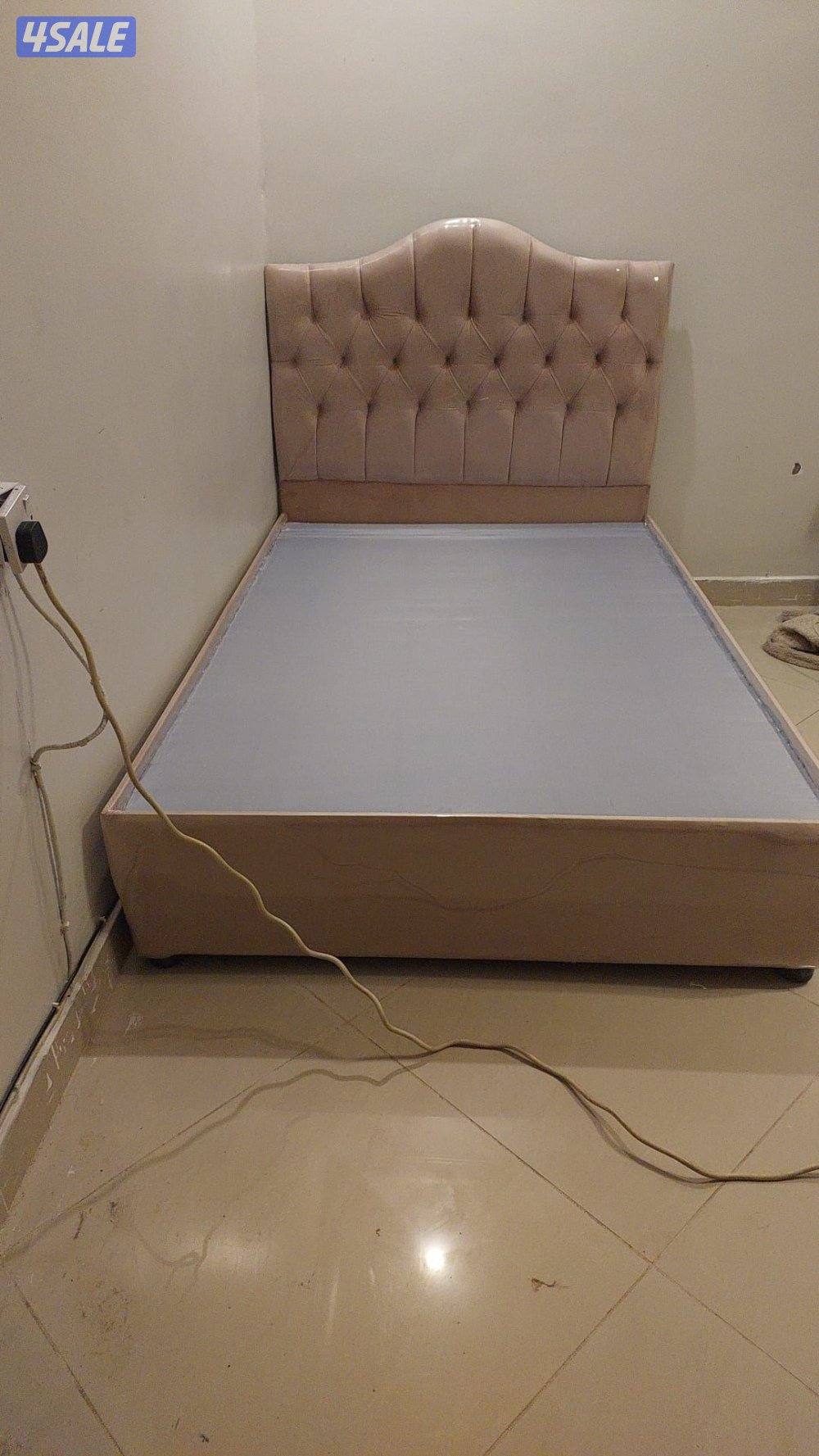 سراير طبية وفراش طبي للبيع12