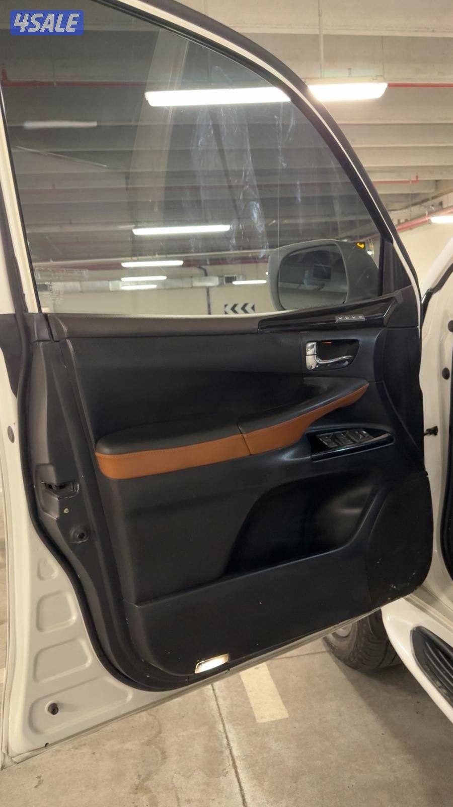 للبيع لكزس3