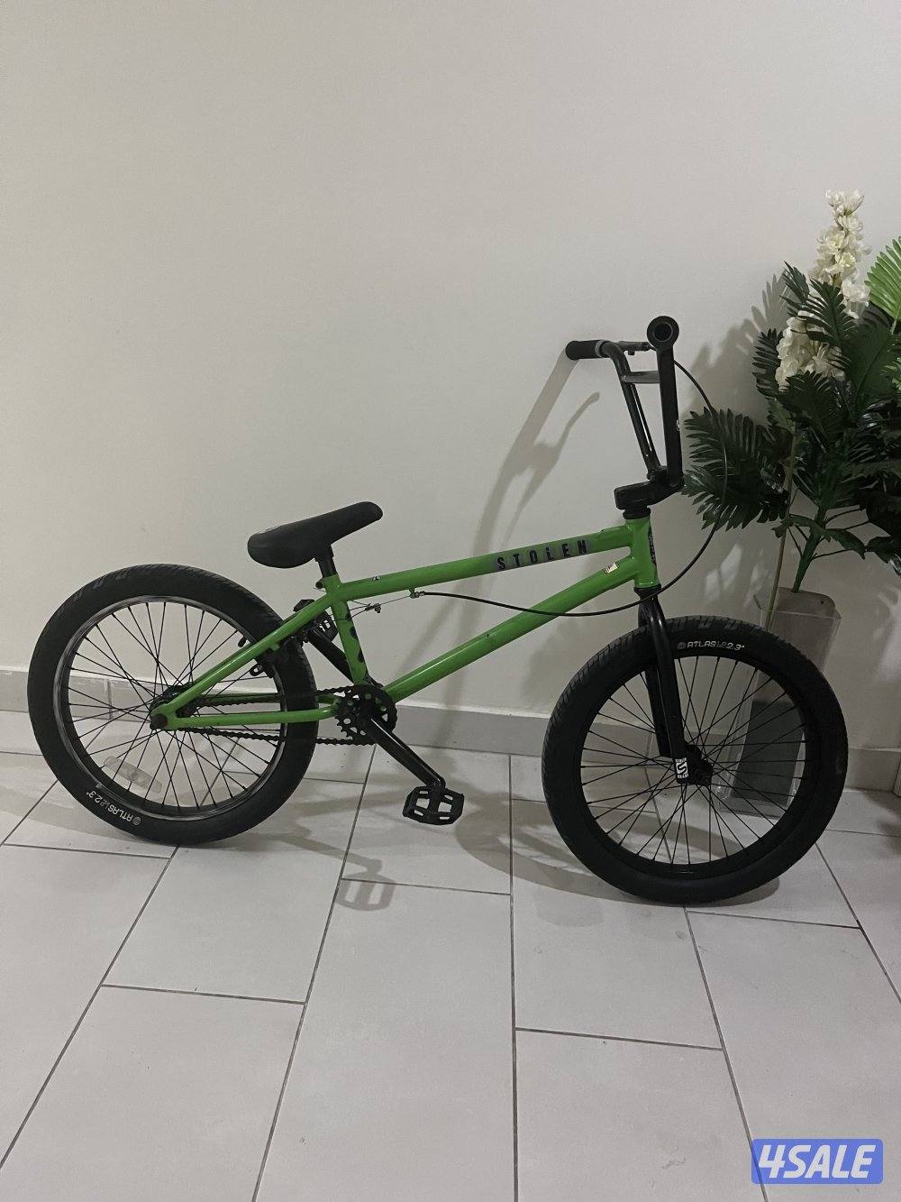 قاري ستولن اصلي بحالة ممتازه2