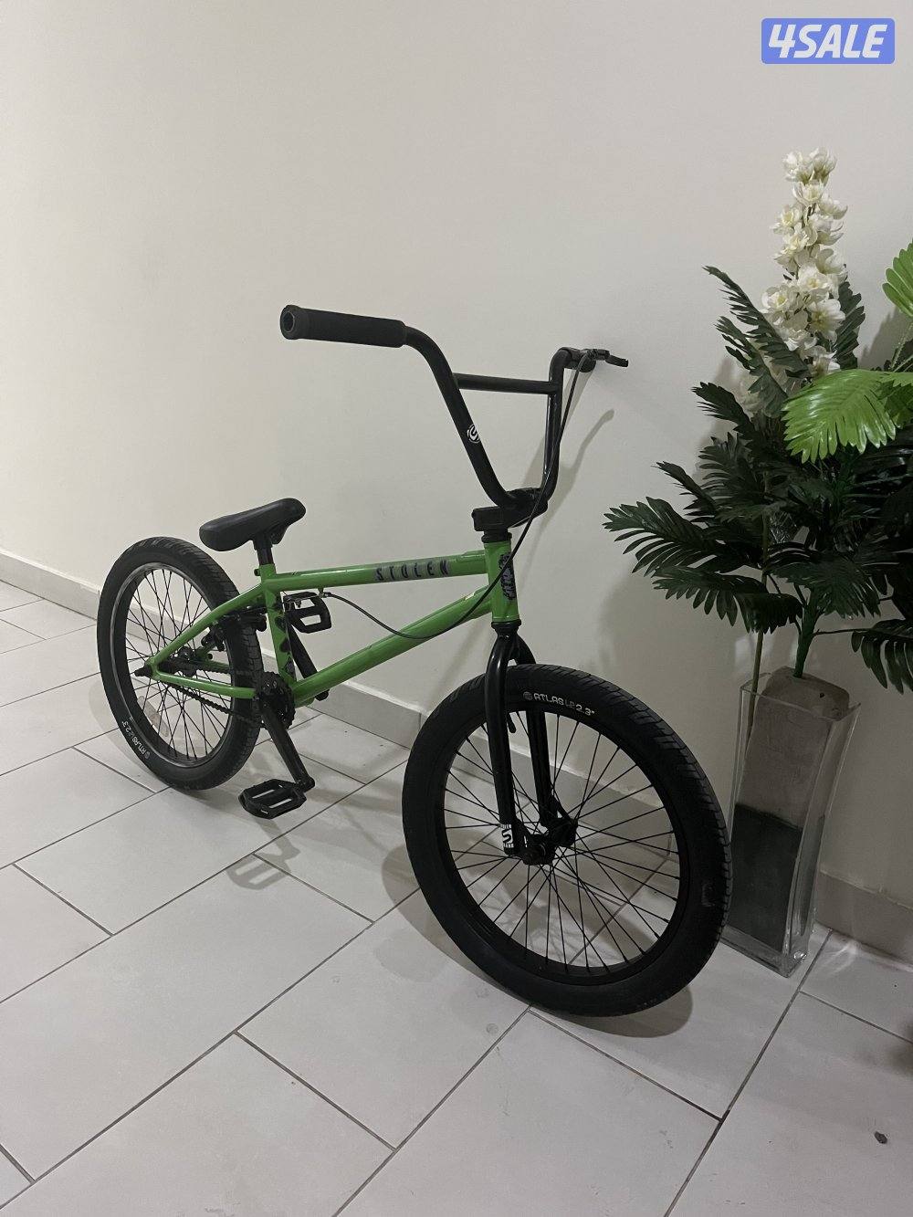 قاري ستولن اصلي بحالة ممتازه3