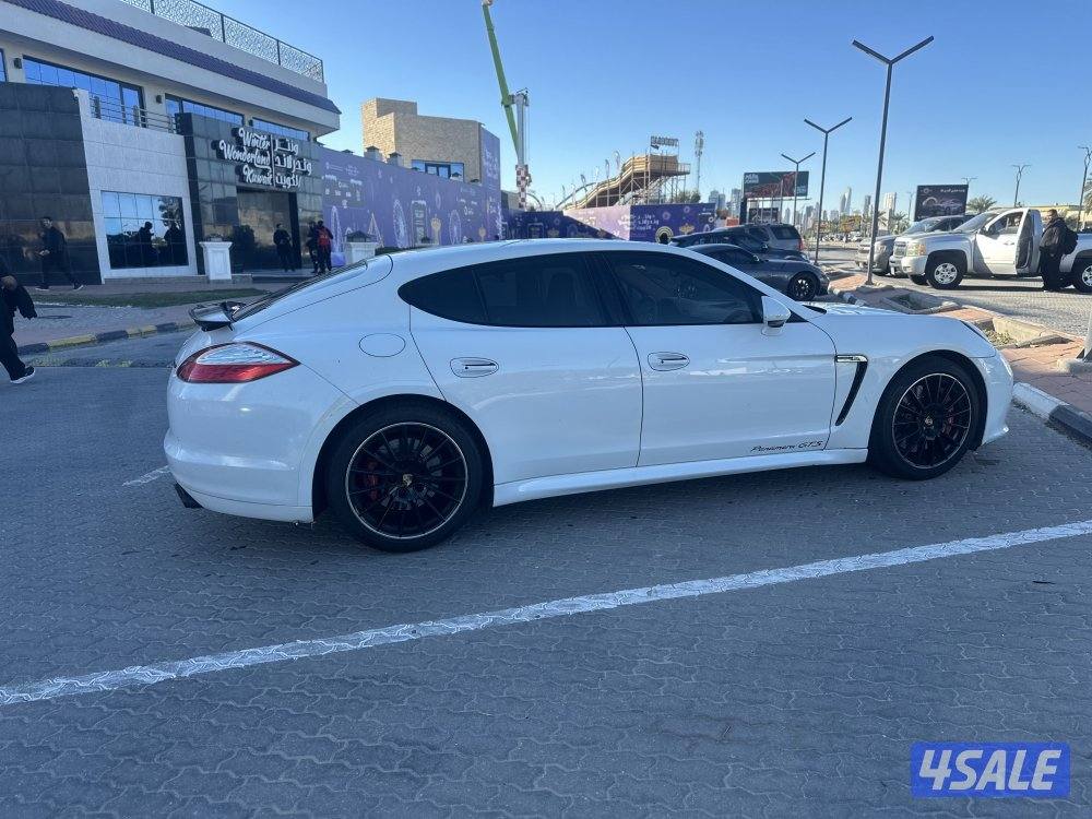 المالك الأول - صبغ الوكالة - Panamera GTS - full carbon fiber14