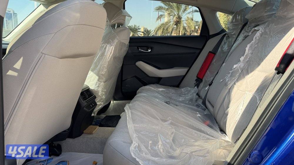 Honda Accord 2023 LX - Under Warranty6