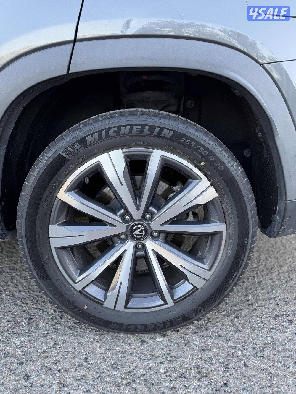 CS95 / Full option/ 70,000 KM4