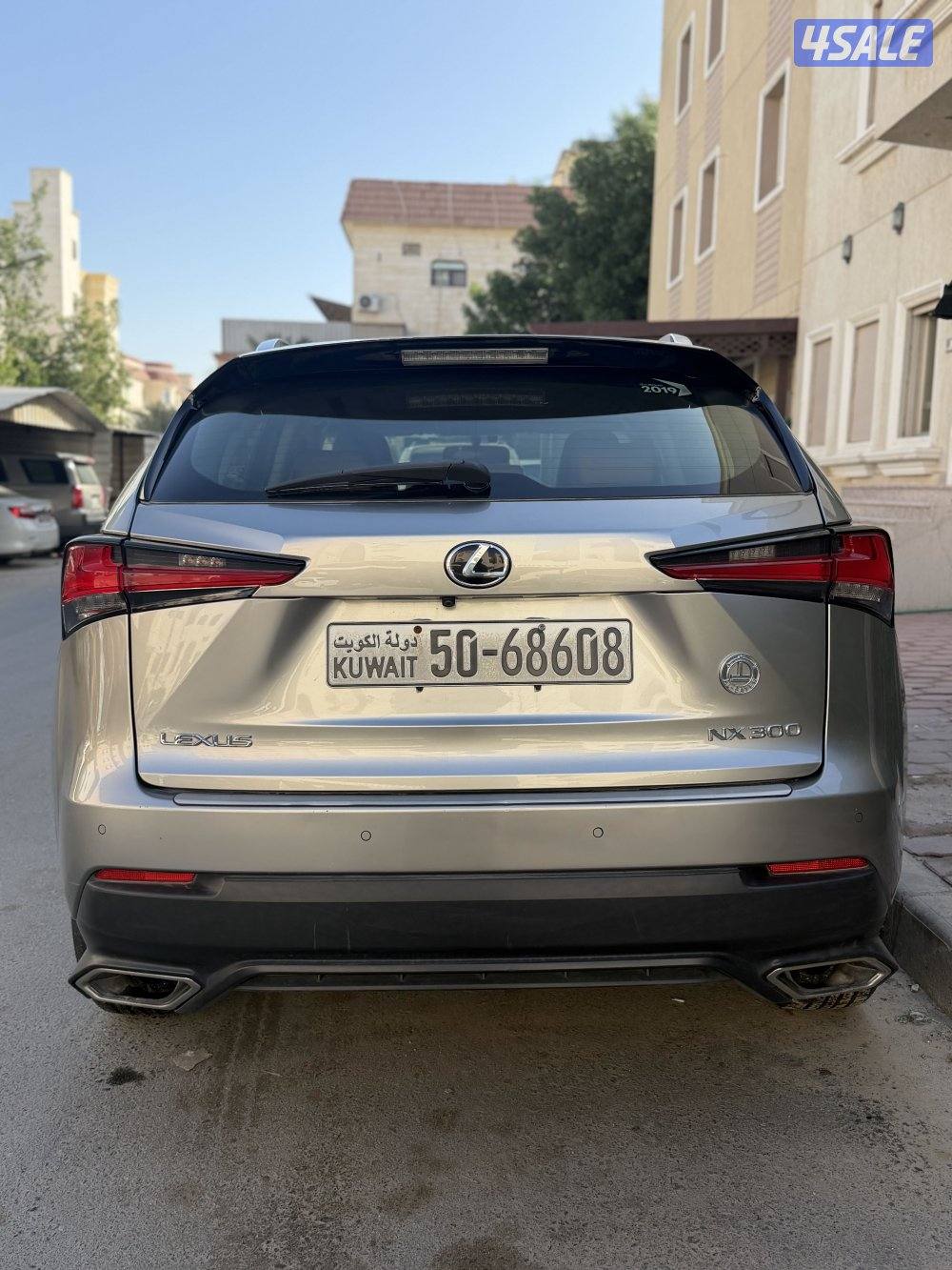 لكزس2019 nx300 ماشي 45 الف فقط صبغ الوكاله1