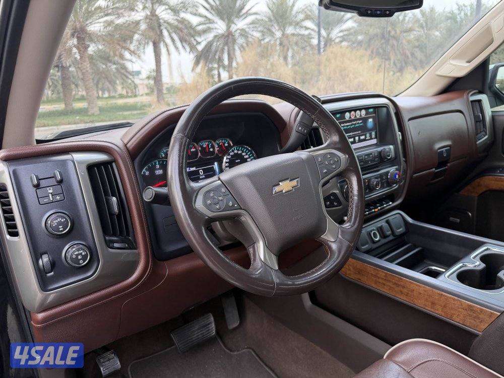 سلفرادو هاي كنتري موديل 2017 صبغ الوكاله الدرجة الاولى 6.2 دواسات كهرب9