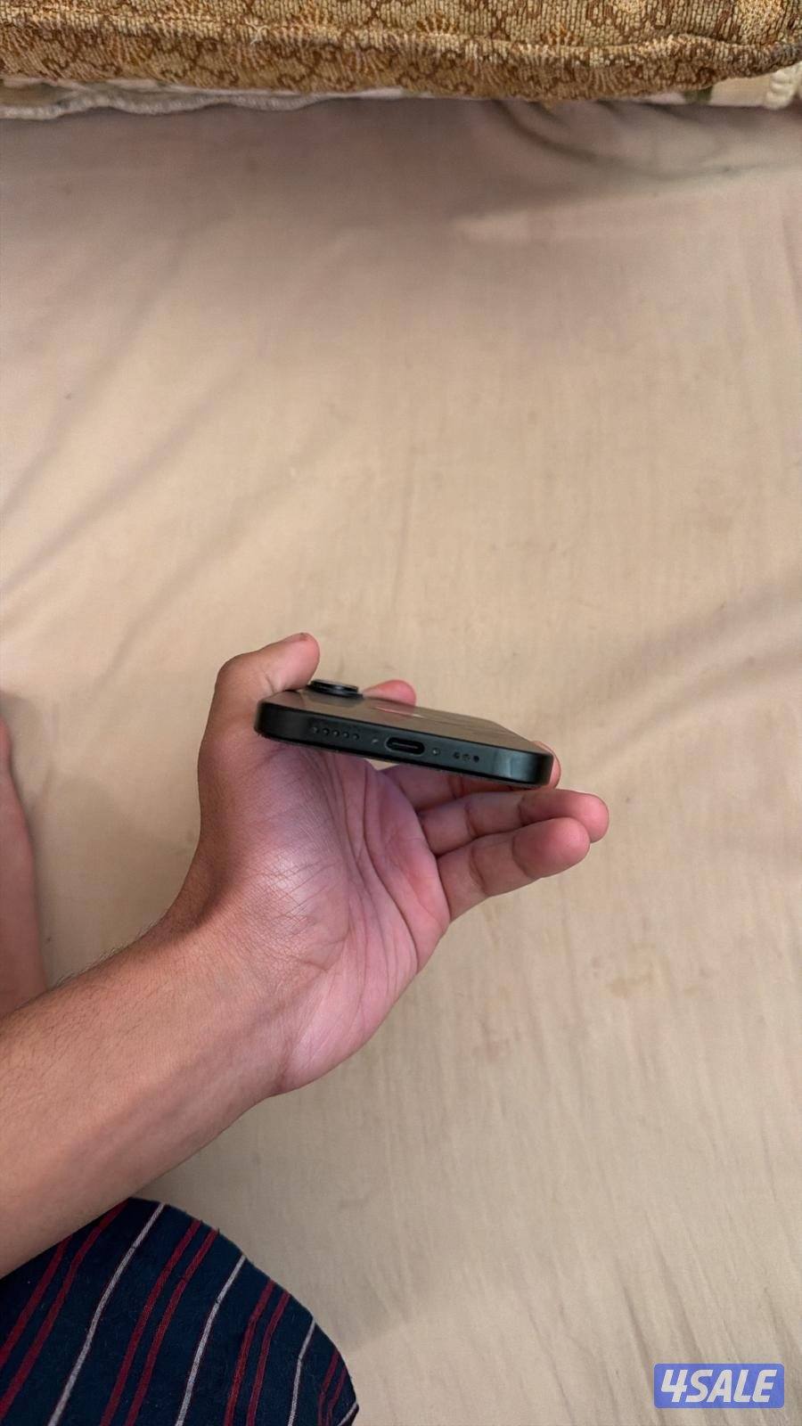 للبيع آيفون 160