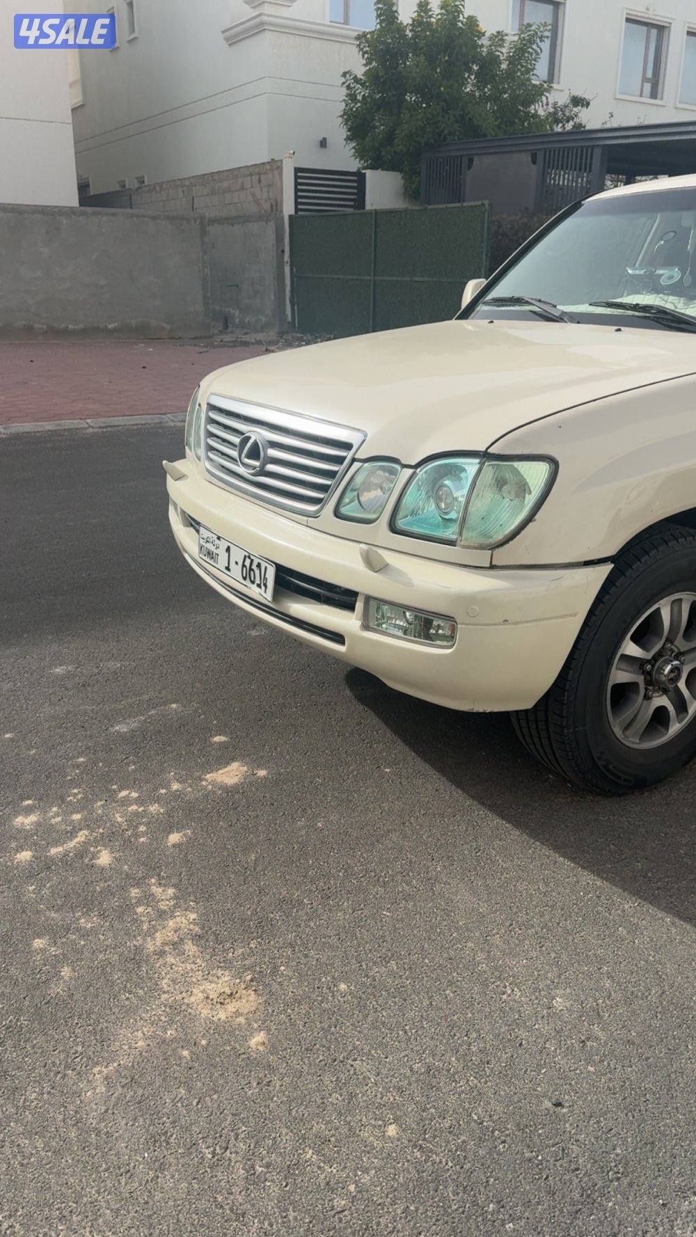 جيب لكزس ٤٧٠4