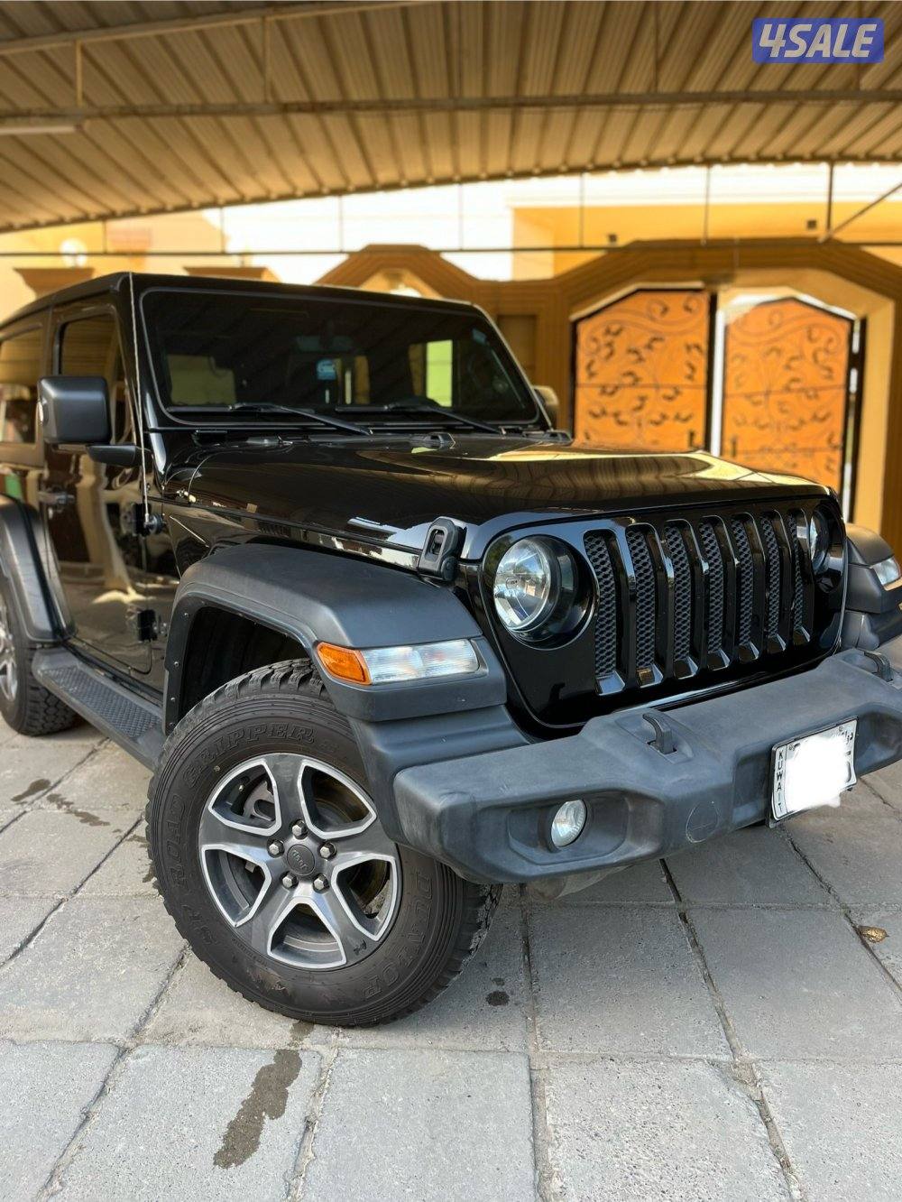 للبيع جيب رانجلر سبورت موديل 20232