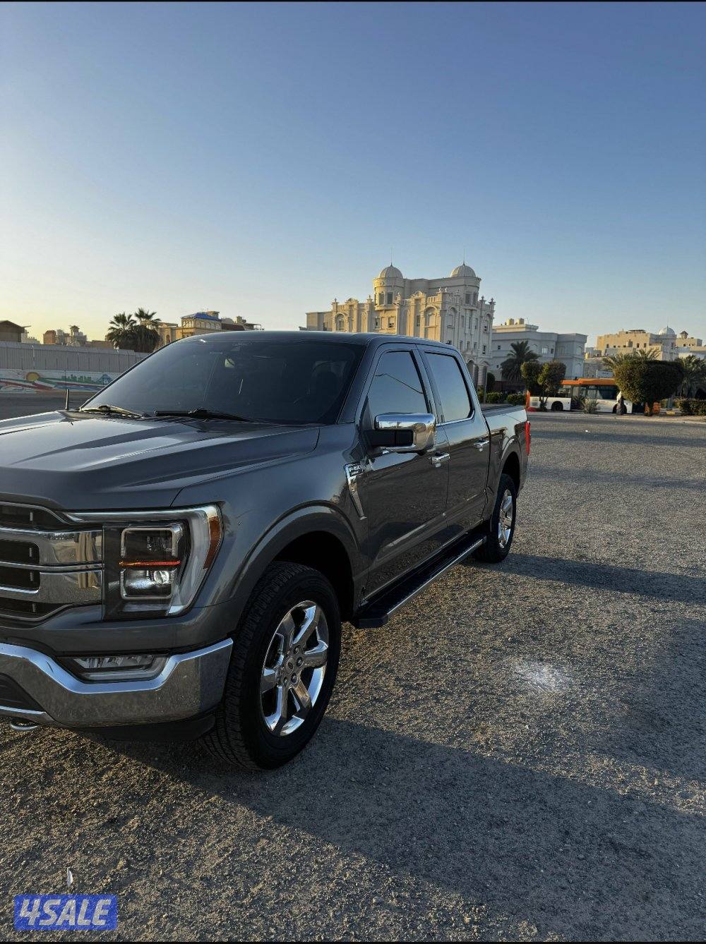 وانيت فورد لاريت الفل كامل F1500