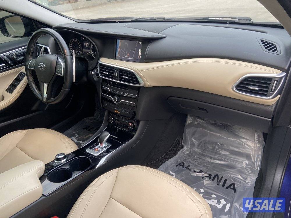 انفينتي Q30 موديل 2017 _عداد ٨٢3