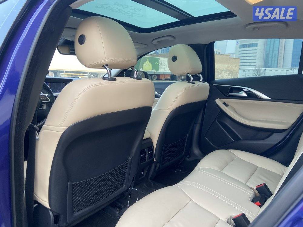 انفينتي Q30 موديل 2017 _عداد ٨٢4