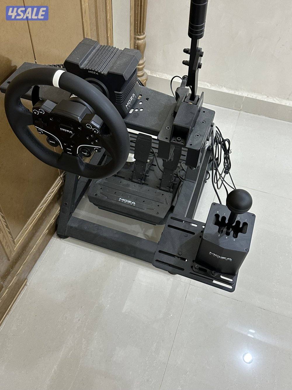 سكان MOZA R5 معي سايد وقير وستاند0