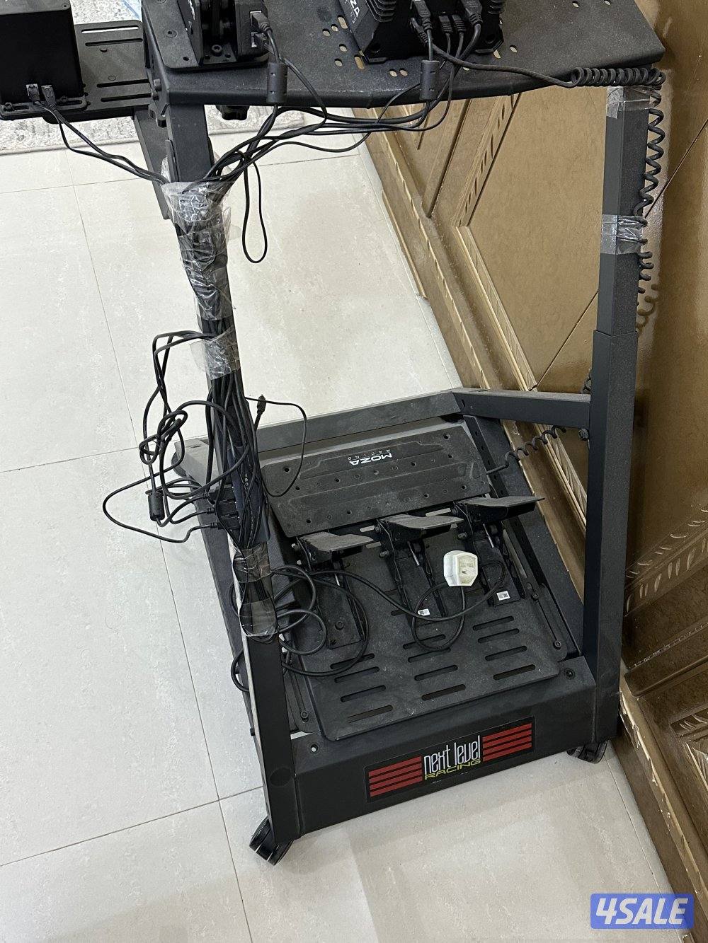 سكان MOZA R5 معي سايد وقير وستاند1