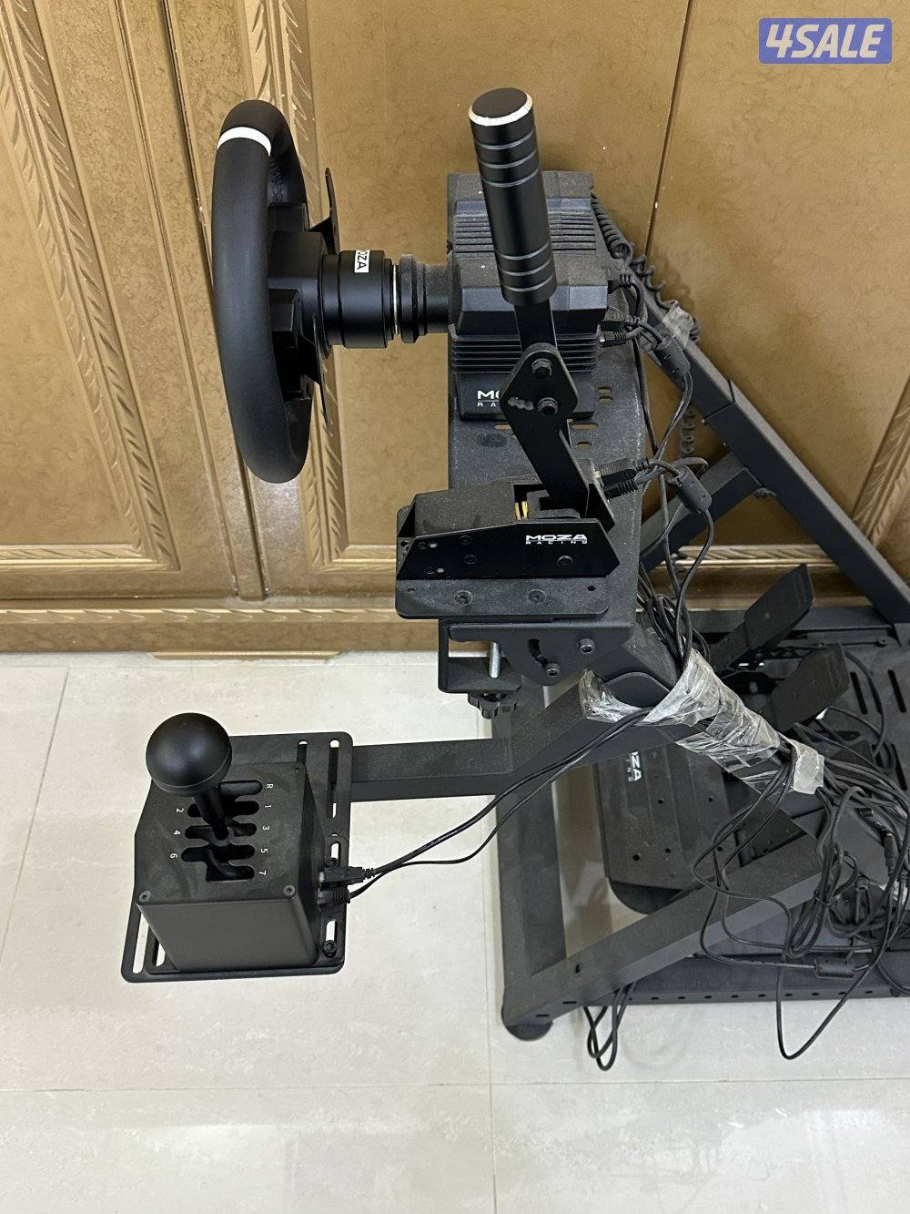 سكان MOZA R5 معي سايد وقير وستاند2