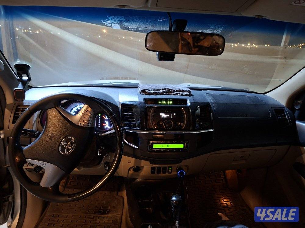 فورتنر ٢٠١٤سيرفس وكالة صبغ وكالةشرط الفحص ✔️5