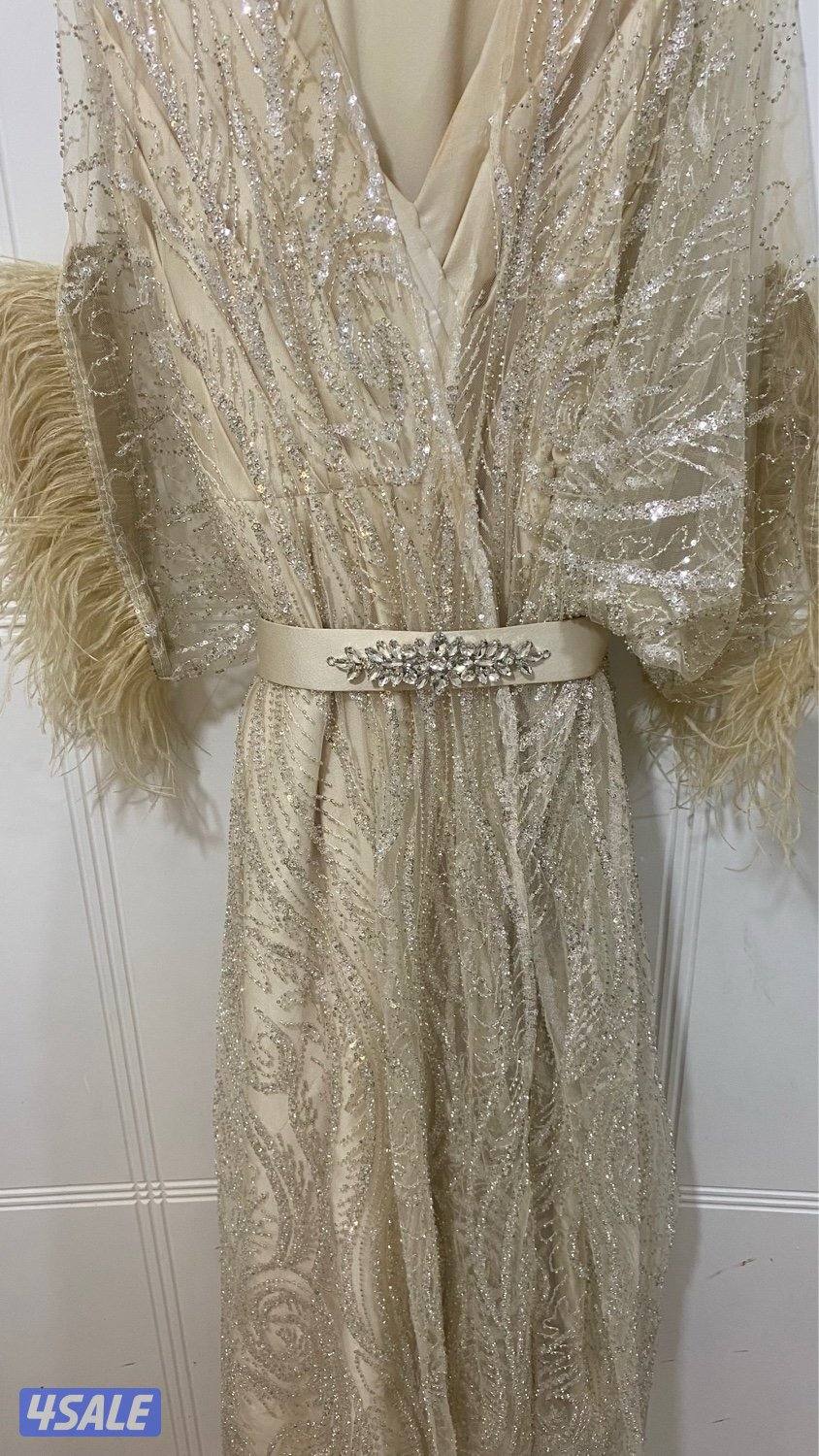 نفانيف عرس للبيع لبسه وحده ساعتين فقط بحالة جيده جداً7