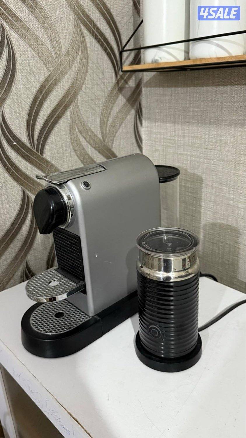 للبيع مكينه اسبريسو مع مكينه حليب0