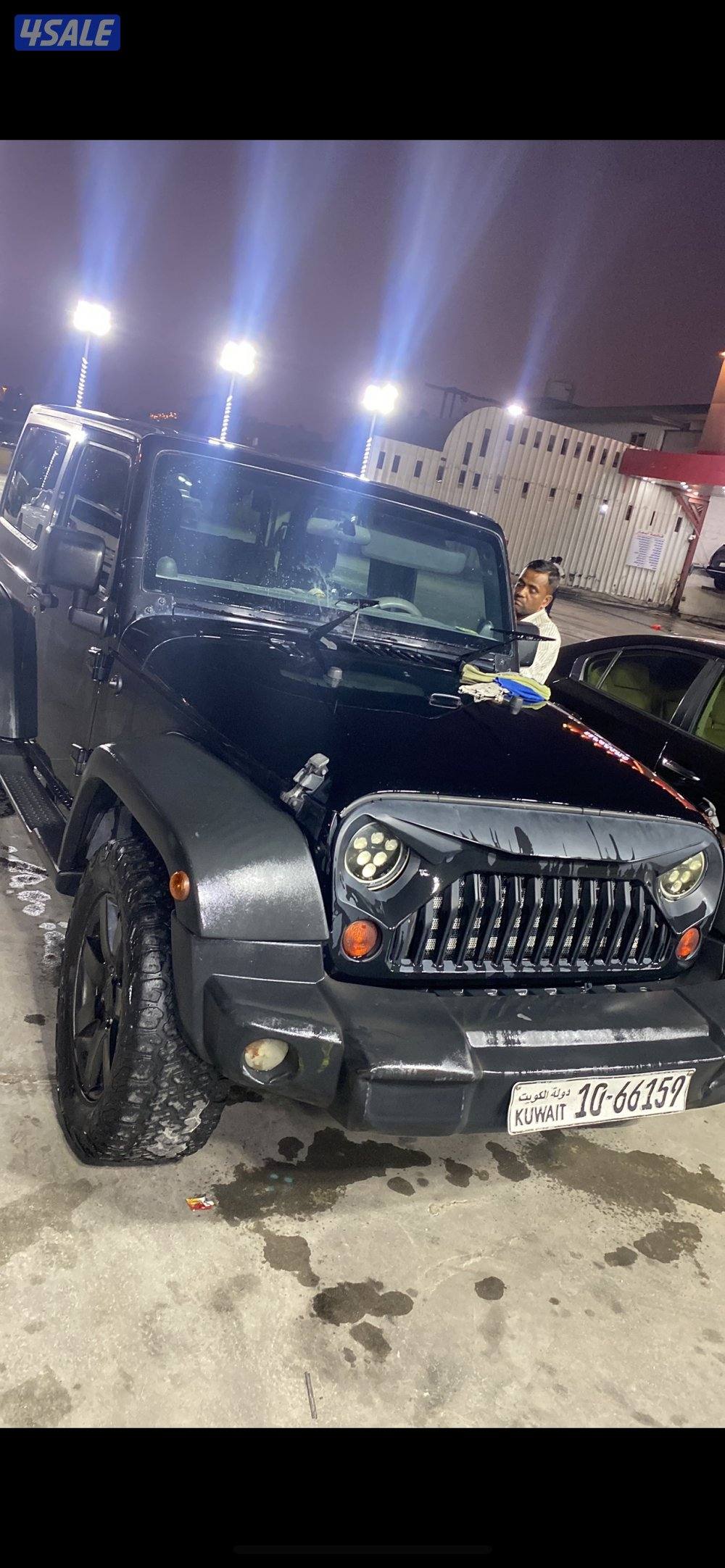 موديل ٢٠١١ شرط فحص لايوجد اصباغ ماشى ٣٤٠ الف2