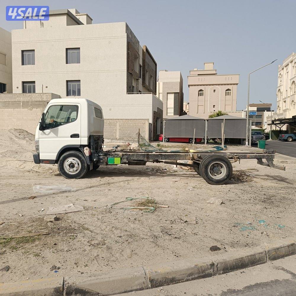 للبيع هاف لوري1