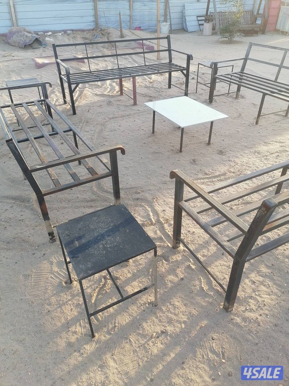 كراسي حديد مع الفرش2