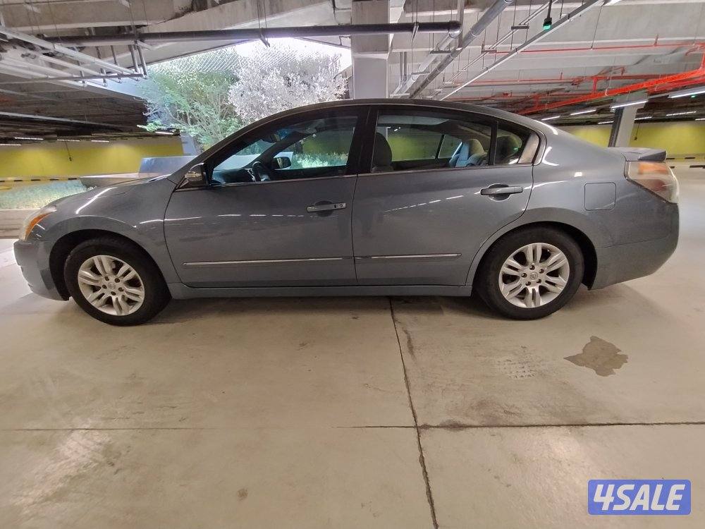 نيسان التيما 2012 نظيفة جدًا – أعلى فئة ومالك أول3