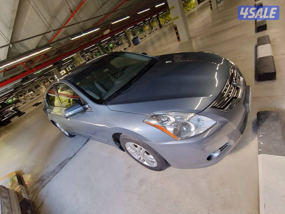 نيسان التيما 2012 نظيفة جدًا – أعلى فئة ومالك أول4