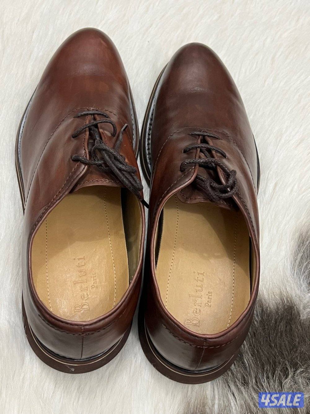 جوتي ماركه برلوتي مقاس ٤٢ونص1