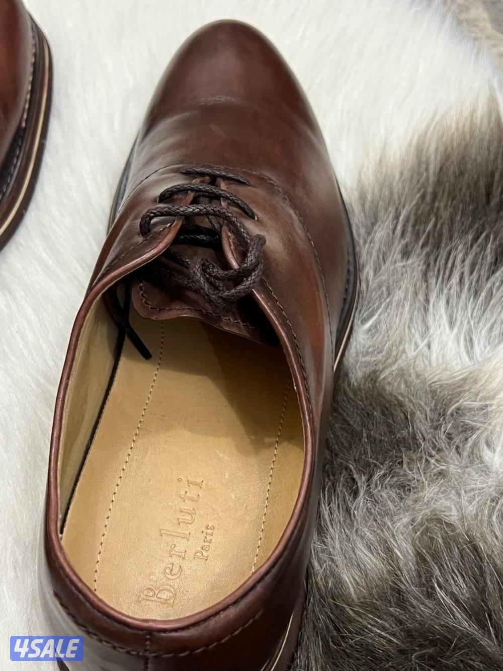 جوتي ماركه برلوتي مقاس ٤٢ونص3