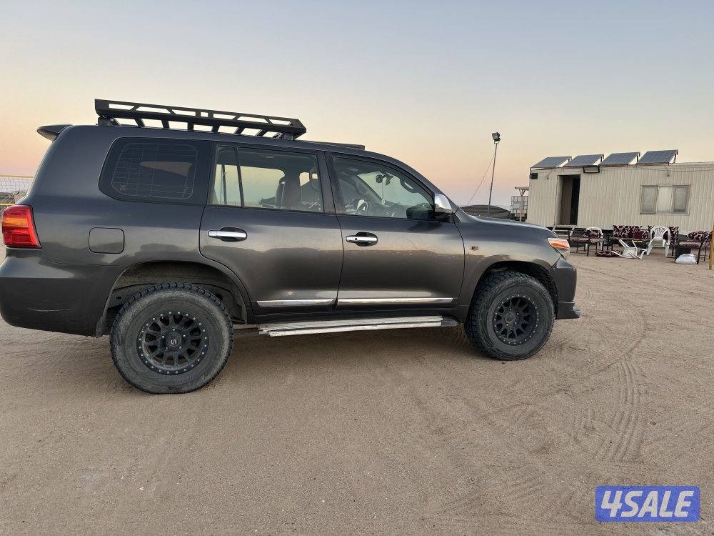 للبيع لاندكروزر ٢٠٠٩3