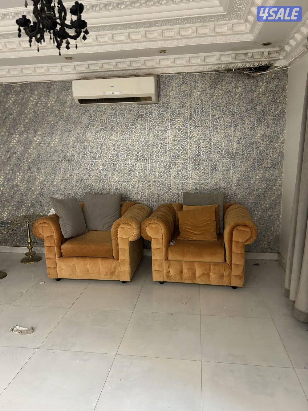 للبيع كنب جلوس وأسرة2