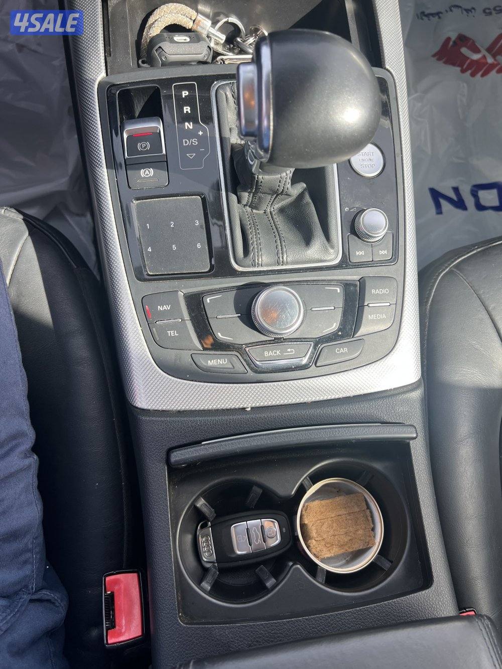 بحاله نادره Audi A6 ماشي ٨٧ الف8