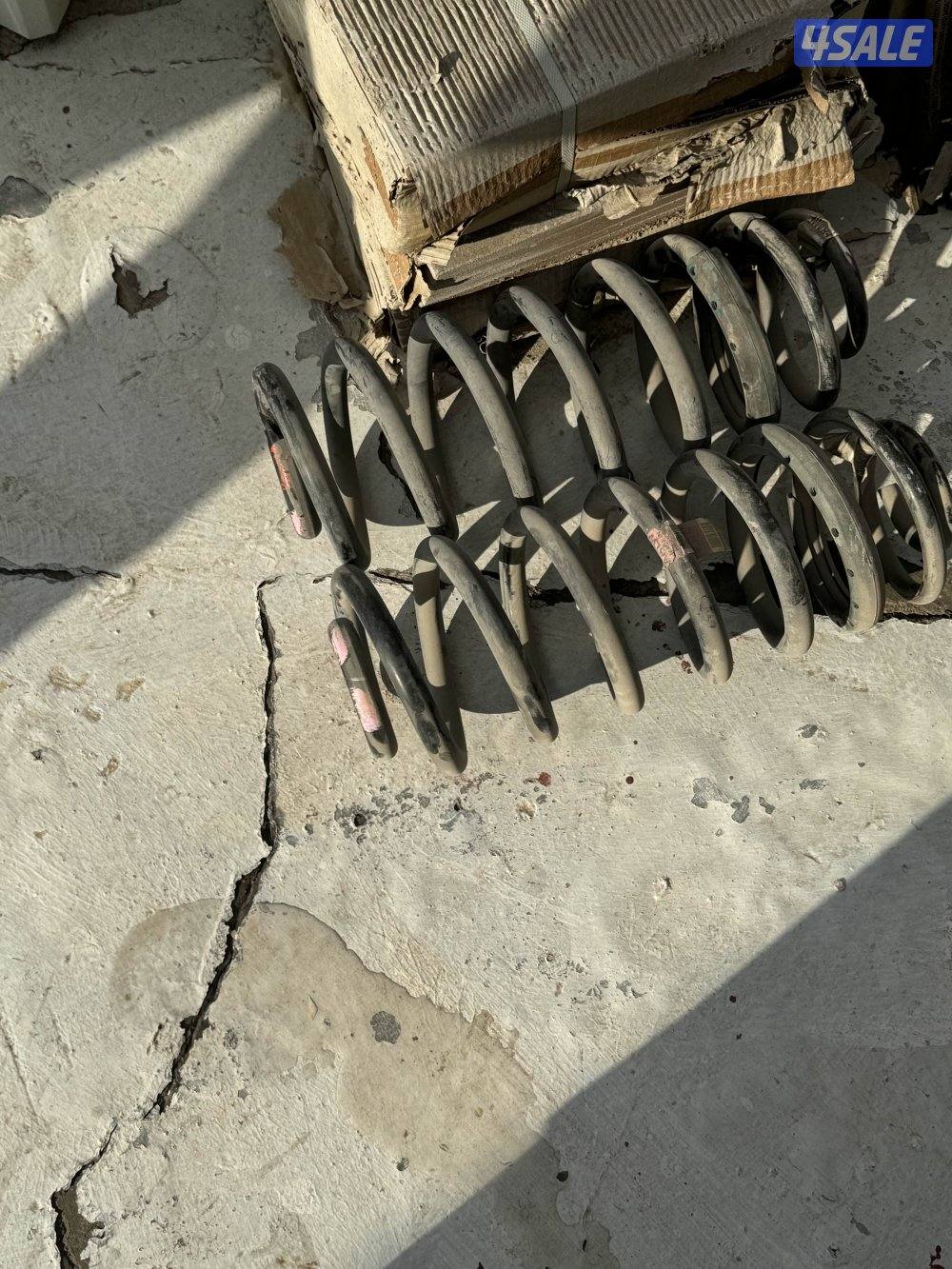 للبيع اغراض فتك كبوت وكاله / باب دبة وكاله / تانكي بانزين اضافي3