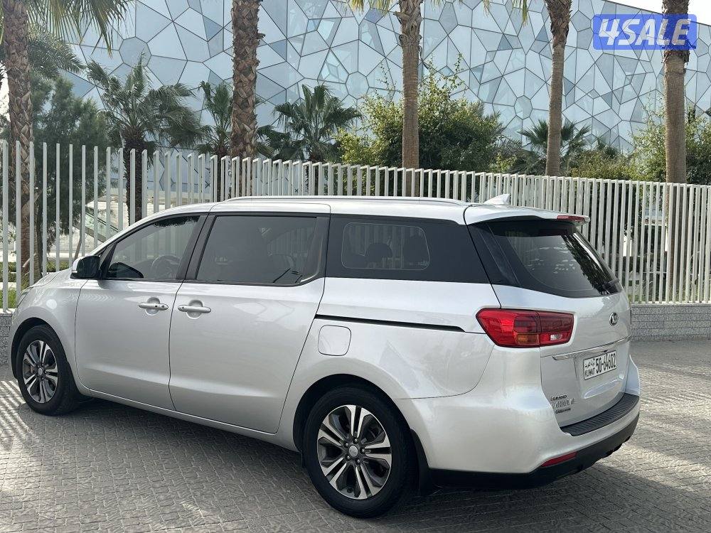 كيا كرنفال 2019 عداد 94  ألف سرفيس منتظم بالوكالة7