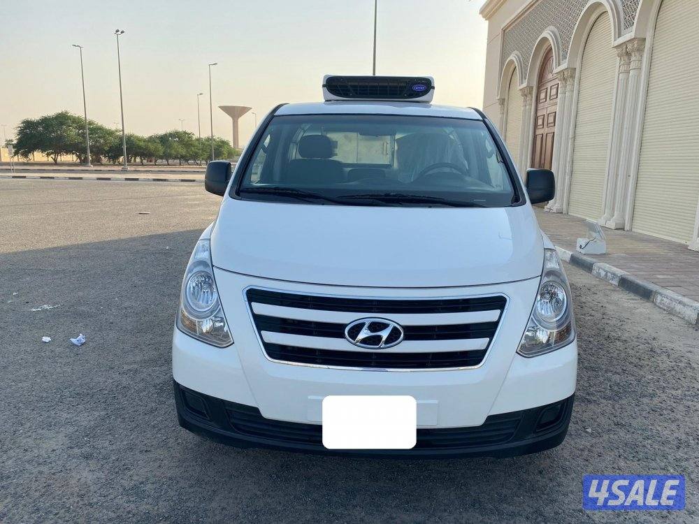 2017هيونداي  H1 ثــلاجــة2