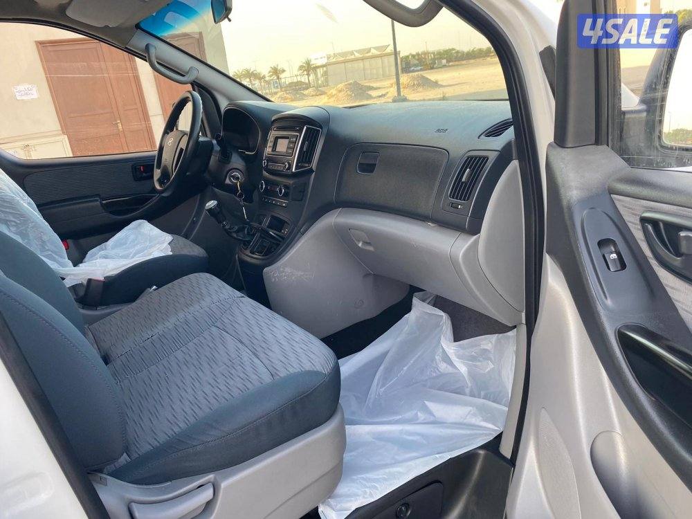 2017هيونداي  H1 ثــلاجــة11